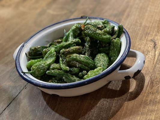 La Mestressa by null