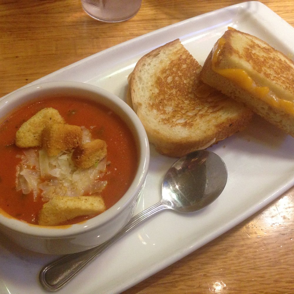 Applebee's Grill + Bar - Three Cheese Grille - Sports Bars Near Me - Williston, North Dakota Applebee's Grill + Bar - Three Cheese Grille - Sports Bars Near Me - Williston, North Dakota