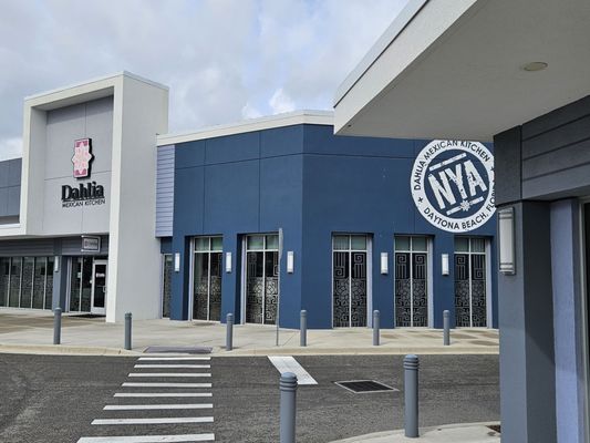 Dahlia Daytona Beach by null