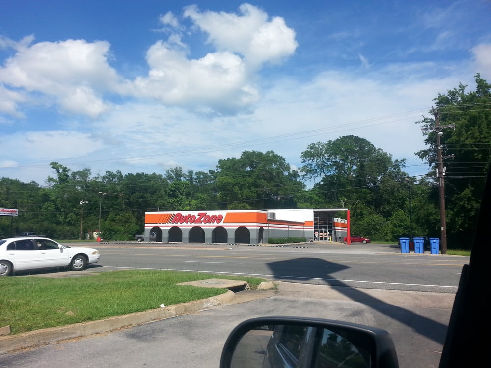 AUTOZONE AUTO PARTS Auto Parts & Supplies in Lufkin, Texas at 1009 S