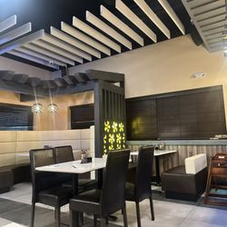 Masa Bistro & Sushi Bar - Inside