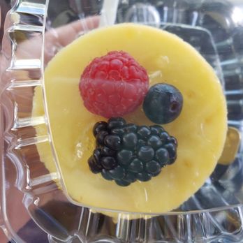 Fendu Boulangerie - Bakeries Near Me - Honolulu, Hawaii