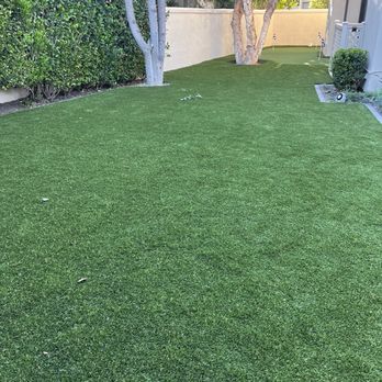 Turf and Paver Exchange - Side yard with new turf and putting green - Artificial Turf Near Me - Camarillo, California Turf and Paver Exchange - Side yard with new turf and putting green - Artificial Turf Near Me - Camarillo, California