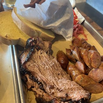 Smokehouse Social Barbecue - Brisket, Pork Jalapeno Sausage, Onion Rings - Barbeque Near Me - Pasadena, California