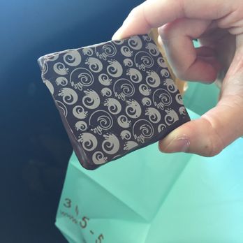 Miami Beach Chocolates - Vegan chocolate covers gram cracker - Chocolatiers & Shops Near Me - Surfside, Florida Miami Beach Chocolates - Vegan chocolate covers gram cracker - Chocolatiers & Shops Near Me - Surfside, Florida