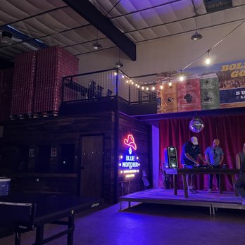 Blue Norther Hard Seltzer - a stage set up - Brewpubs Near Me - Austin, Texas Blue Norther Hard Seltzer - a stage set up - Brewpubs Near Me - Austin, Texas