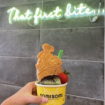 Somisomi - Matcha soft serve ah-boong - Desserts Near Me - Carrollton, Texas Somisomi - Matcha soft serve ah-boong - Desserts Near Me - Carrollton, Texas