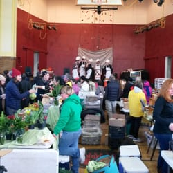 Bloomington Winter Farmers' Market - Inside market in school gym