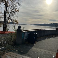 Enatai Beach Park