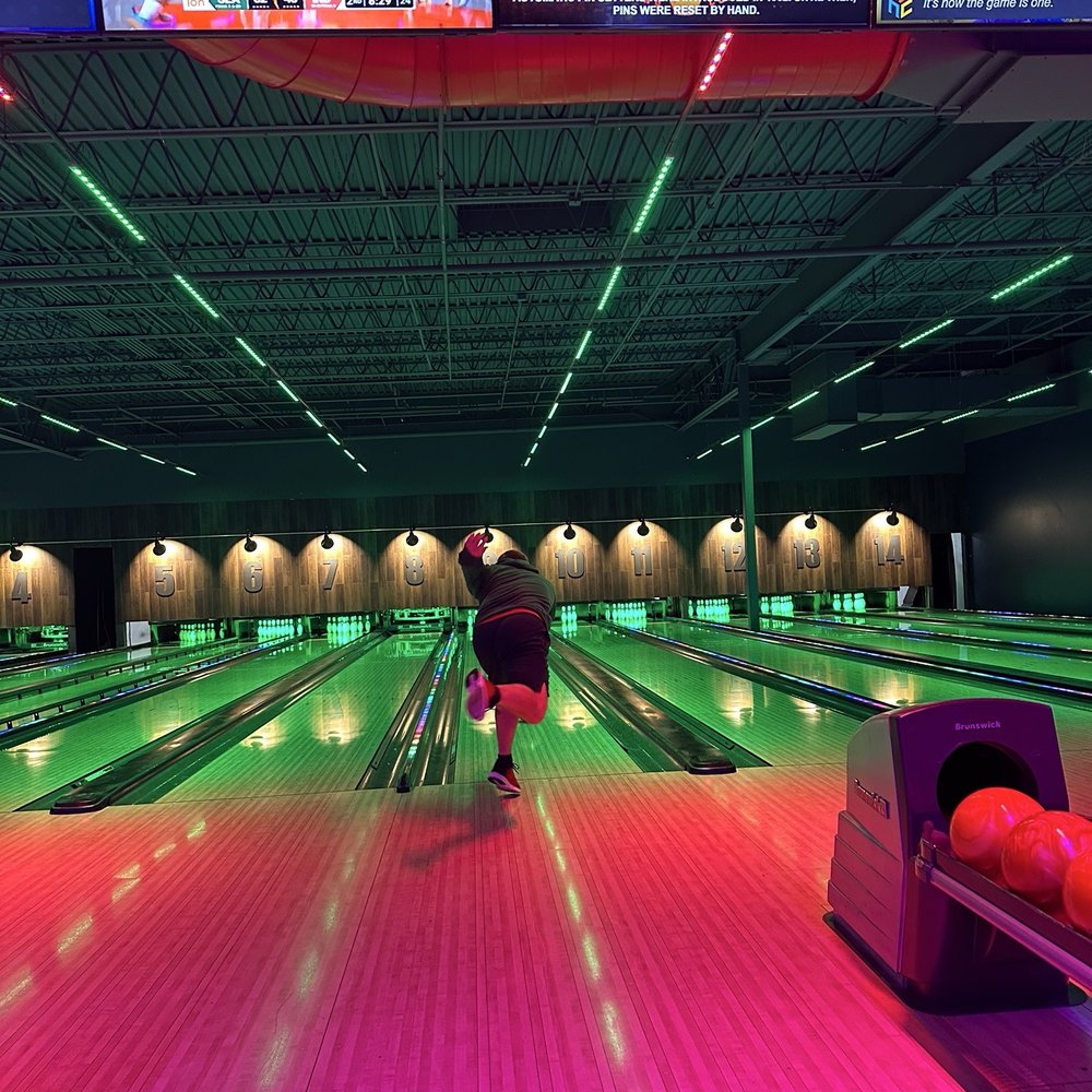 Hoosier Alley - Bowling - Skating Rinks Near Me - Bloomington, Indiana Hoosier Alley - Bowling - Skating Rinks Near Me - Bloomington, Indiana