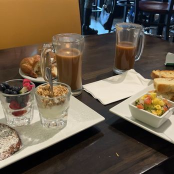 O Cafe - French toast and avacodo toast - Cafes Near Me - Fair Oaks, California