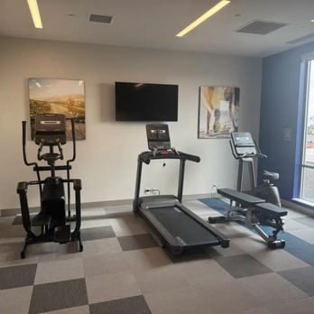 Comfort Inn & Suites - Fitness Center - Hotels Near Me - Colby, Kansas Comfort Inn & Suites - Fitness Center - Hotels Near Me - Colby, Kansas