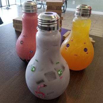 Mr Tea - Taro milk tea w/ Lychee, strawberry banana smoothie with boba, 1 cup sunshine - all in lightbulbs - Bubble Tea Near Me - Las Vegas, Nevada Mr Tea - Taro milk tea w/ Lychee, strawberry banana smoothie with boba, 1 cup sunshine - all in lightbulbs - Bubble Tea Near Me - Las Vegas, Nevada