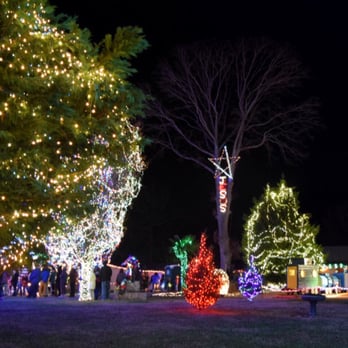 Paschal's Christmas Lights - Paschal's Christmas Lights - Local Flavor Near Me - Ruffin, North Carolina