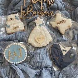 Cakes By Jula - Wedding cookies