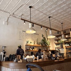 Thea - Interior