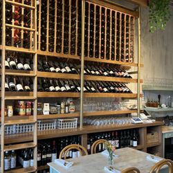 Pazza Market & Cucina - Wine selection