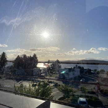 Topside Bar & Grill - Deck view - American Near Me - Steilacoom, Washington