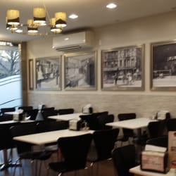 Moishe's Place - Nice place there