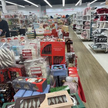 TJ MAXX / HOMEGOODS - Updated January 2026 - 12 Photos & 41 Reviews