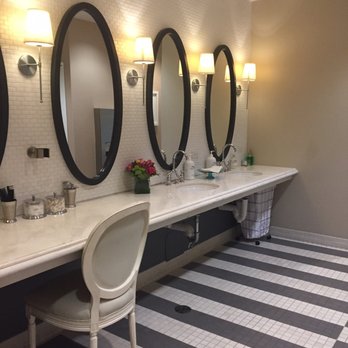 Ocean Pearl Spa - A vanity for getting dolled up post treatment - Day Spas Near Me - Carlsbad, California Ocean Pearl Spa - A vanity for getting dolled up post treatment - Day Spas Near Me - Carlsbad, California