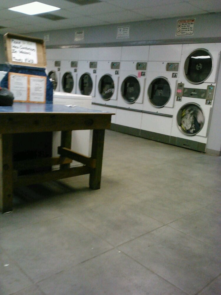 EQUAL HOUSING OPPORTUNITY 715 Bremond St, Franklin, Texas