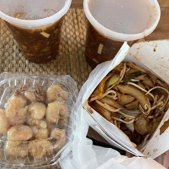 Hong Kong Seafood - Hong Kong Special Chow Fun, Honey Walnut Prawn, Hot & Sour Soup - Chinese Near Me - Hayward, California