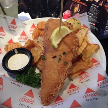 Dave & Buster's Ala Moana - Fish and chips - Arcades Near Me - Honolulu, Hawaii