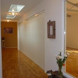 Yogaforum Düsseldorf - Noch ein Blick auf den Flur, der zwischen den zwei Yoga-Räumen liegt!