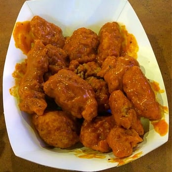 Buffalo Wild Wings - Spicy Garlic Boneless Wings. - American Near Me - Jefferson, Louisiana