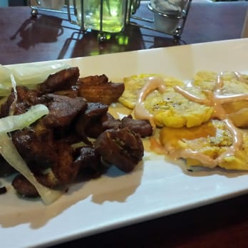 Cafe 18 Inc - Carne frita con tostones! - Cafes Near Me - San Juan, Puerto Rico