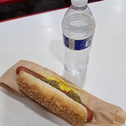 Hot dog and water.