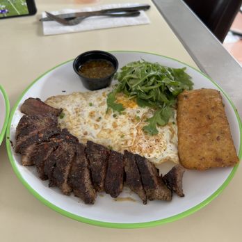 Bacon Bitch - STEAK EGGS - Sandwiches Near Me - Miami Beach, Florida