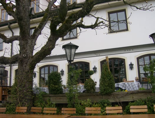 Alter Wirt in Grünwald | Bio-Restaurant & BIO-Hotel by null