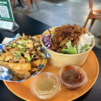 Miso Bowls - Jeyuk Bowl with Bulgogi Fries - Korean Near Me - Burlington, North Carolina Miso Bowls - Jeyuk Bowl with Bulgogi Fries - Korean Near Me - Burlington, North Carolina