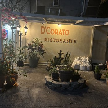 D'Corato Ristorante - Outside - Italian Near Me - Sarasota, Florida D'Corato Ristorante - Outside - Italian Near Me - Sarasota, Florida