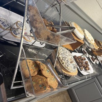 The Putnam Inn - So many delicious choices. - American Near Me - Greencastle, Indiana The Putnam Inn - So many delicious choices. - American Near Me - Greencastle, Indiana