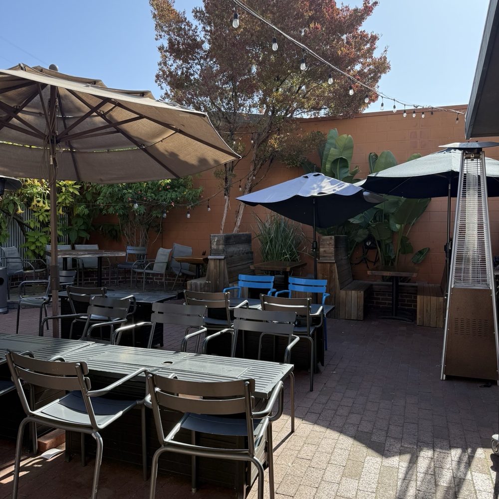 11th Hour Coffee - Coffee & Tea Near Me - Santa Cruz, California