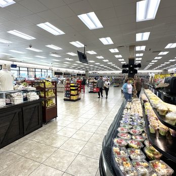 Buc-ee's - Gas Stations Near Me - Daytona Beach, Florida