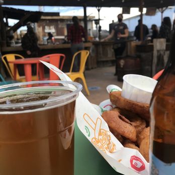 Joshua Tree Saloon - Betty IPA and Beer battered onion rings . - Dive Bars Near Me - Joshua Tree, California Joshua Tree Saloon - Betty IPA and Beer battered onion rings . - Dive Bars Near Me - Joshua Tree, California