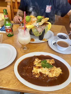 El Chapulín Restaurante by null