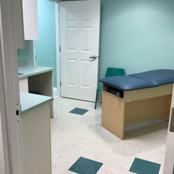 Mack Pediatrics - Procedure room with private bathroom - Pediatricians Near Me - Raleigh, North Carolina Mack Pediatrics - Procedure room with private bathroom - Pediatricians Near Me - Raleigh, North Carolina