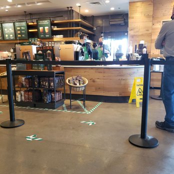 Starbucks - Inside the coffee shop - Coffee & Tea Near Me - Bellevue, Wisconsin