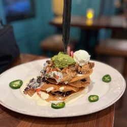 La Villita Cantina - Nachos la villita w/ pollo asada