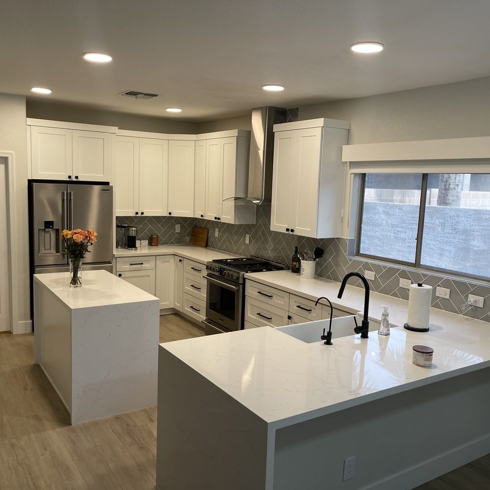 Bulldog Kitchen & Bath Remodel - Kitchen remodel - General Contractors Near Me