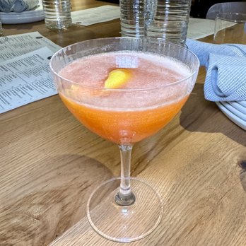 AVP - Alta Via Pizzeria - Paper plane - Larceny Bourbon, Amaro Nonino, Aperol, lemon, blood orange - Pizza Near Me - Pittsburgh, Pennsylvania AVP - Alta Via Pizzeria - Paper plane - Larceny Bourbon, Amaro Nonino, Aperol, lemon, blood orange - Pizza Near Me - Pittsburgh, Pennsylvania