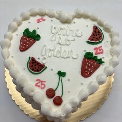 Sweet Girlz Bakery & Cafe - Birthday cake!