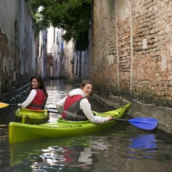 Real Venetian Kayak - Contact us to have your special tour in Venice!