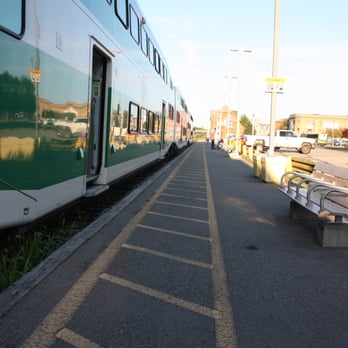 Via Rail - Access Point - Niagara Falls Go Train Station - Photo Credit: Richard Trus - Train Stations Near Me - Niagara Falls, Ontario