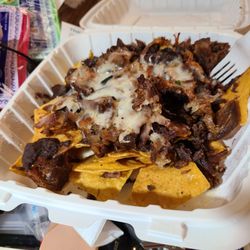 Jennifer's Taqueria - Carnitas nachos